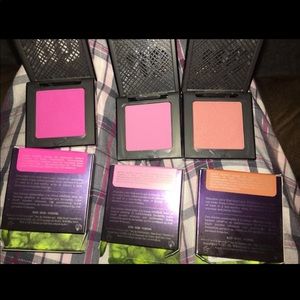 Urban decay blush